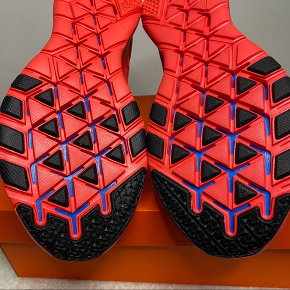 ✨HP✨ NEW Nike Free Train Force Flyknit Shoes Size 10 - Picture 10 of 15